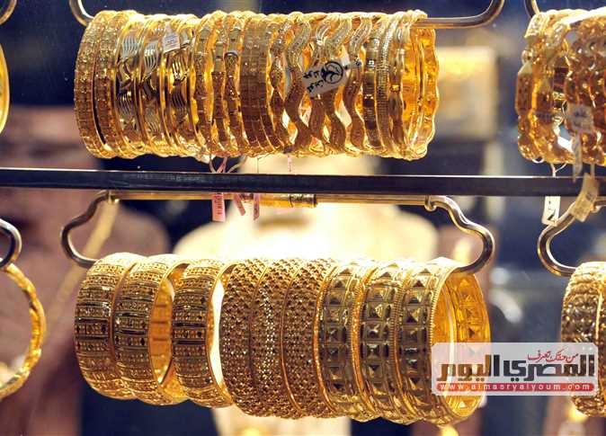 بعد ارتفاع عيار 21.. أسعار الذهب عالميًا ومحليًا اليوم الأحد 10-8-2025