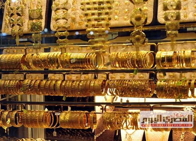 هبوط مفاجئ بـ200 للجنيه.. سعر الذهب اليوم الجمعة بالصاغة (كم يسجل عيار 21 الآن؟)