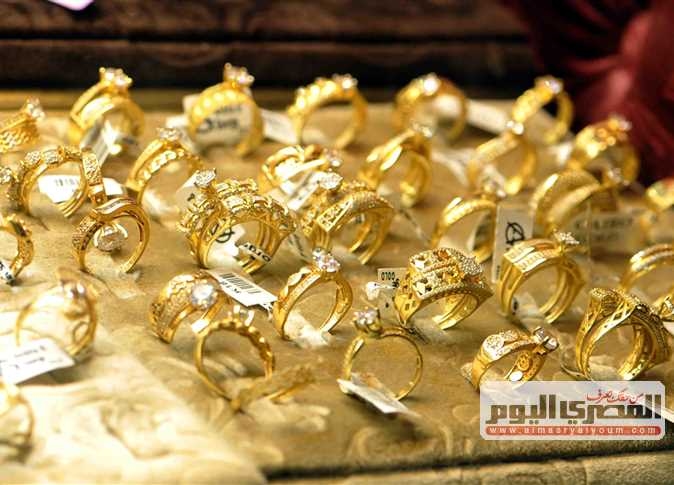 انخفاض جديد في عيار 21 بالمصنعية.. أسعار الذهب والسبائك اليوم الجمعة بالصاغة