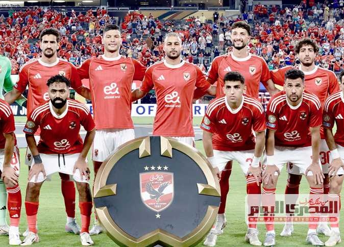 نجم الأهلي السابق: لا يوجد لاعب في مصر يعوّض وسام أبو علي.. وجراديشار ليس سوبر