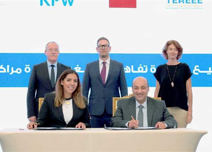 مشروعات مكثفة لدعم وتطوير التعليم الفنى فى الطاقة المتجددة