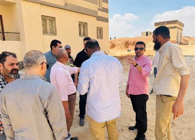 رئيس جهاز مدينة حدائق أكتوبر: تسليم وحدات مشروعي «810 و607 عمارة» قريبًا