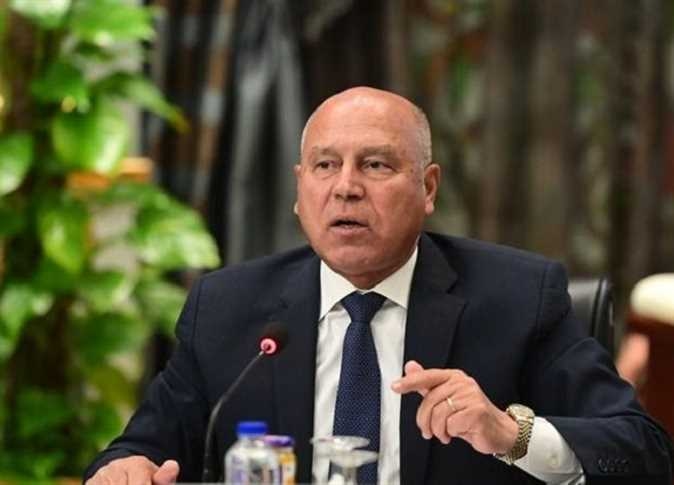 أحمد موسى يكشف تفاصيل لقاء كامل الوزير بخبراء الطرق لإنقاذ الدائري الإقليمي