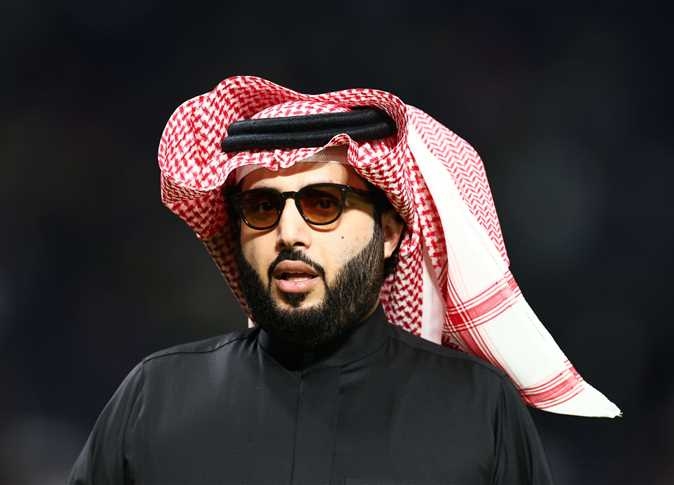 أول رد من أحمد عفيفي على سخرية تركي آل الشيخ