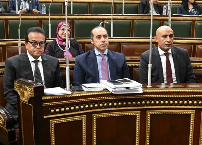 «النواب» يوافق على رسوم إعادة الامتحان في «التعليم».. و«فوزي»: لن تدر دخلًا للدولة