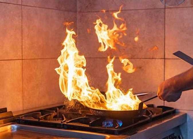 5 خطوات سريعة لإطفاء حريق على البوتاجاز قبل أن يتفاقم