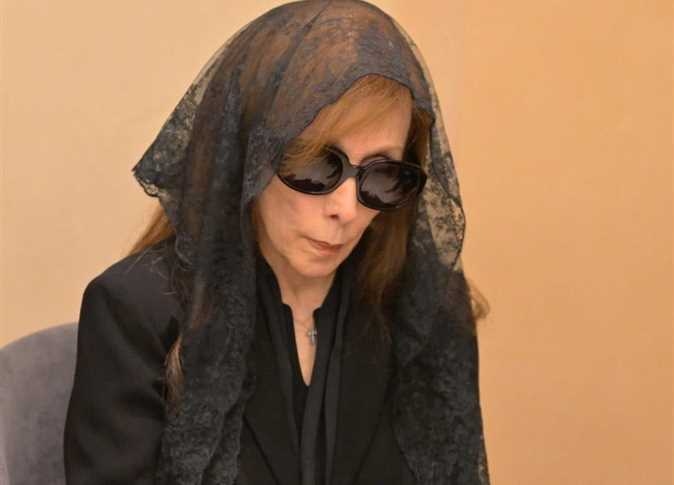 أول ظهور لفيروز يشعل الغضب.. عمار شلق: «حلوا عنها»