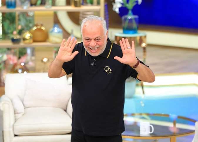 أشرف زكي عن منع البلوجر من التمثيل: «مرحبًا بأي موهبة حقيقية» (فيديو)