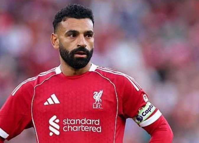 «اديله المقص عشان يقص الشريط».. أبو تريكة يتغنى بـ محمد صلاح بعد إنجازه التاريخي في «البريميرليج»