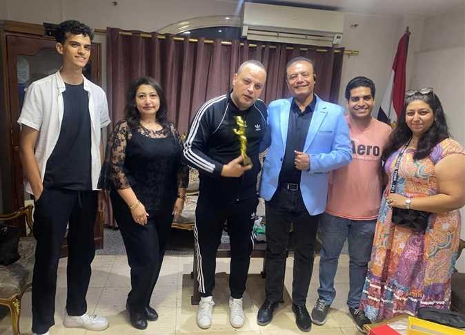تامر عبدالمنعم يهنئ صناع فيلم التجلي بجائزة أفضل إنتاج: مبروك للجميع