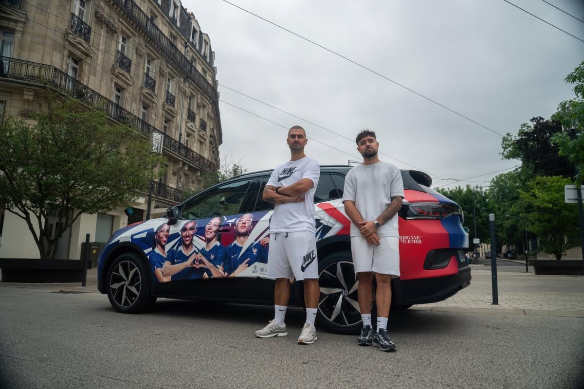 En route vers l'UEFA Euro 2025 : un roadtrip électrique au coeur du football féminin avec les frères de Today It's Football (TIF)