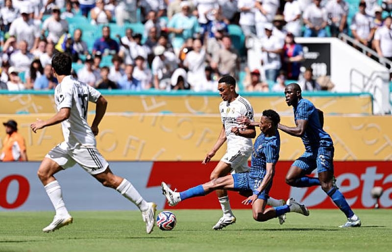 الهلال السعودي يفرض التعادل على ريال مدريد في مونديال الأندية