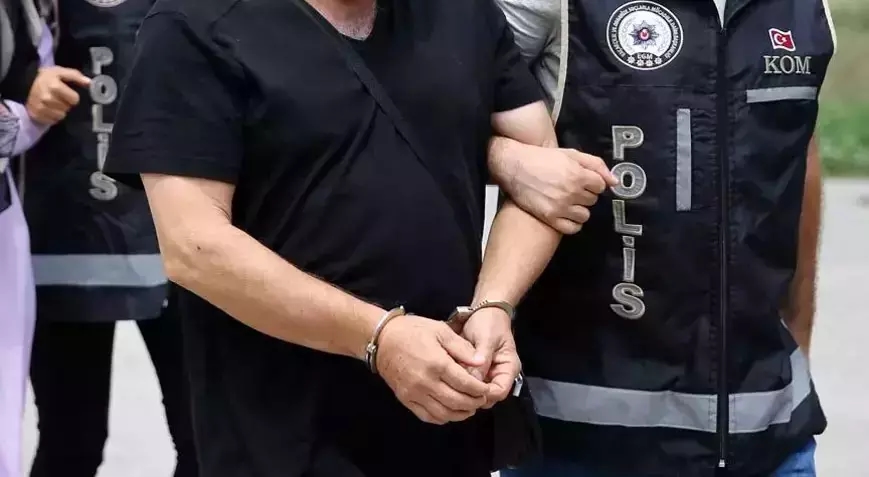 تركيا تشن حملة اعتقالات واسعة ضد أنصار غولن في ذكرى محاولة الانقلاب