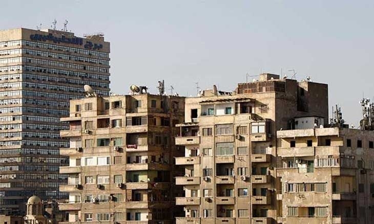 الحكومة المصرية تمضي في تنفيذ قرار إنهاء عقود الإيجار القديم وسط رفض واسع
