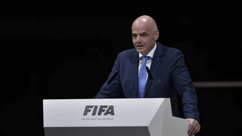 حماية اللاعبين أولوية.. قرارات جديدة من فيفا قد تعيد تشكيل جداول البطولات الأوروبية