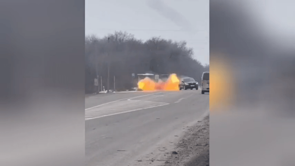 Ukrainian drone attacks civilian car on Russian highway (VIDEO)