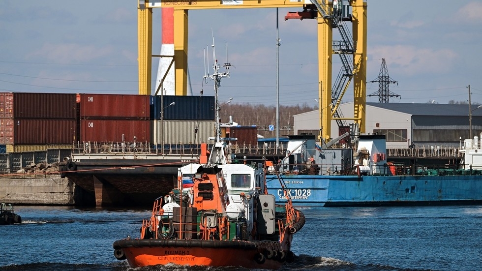 EU nations aim to seize alleged ‘Russian shadow fleet' vessels