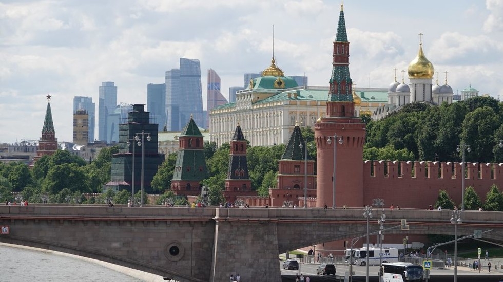 Kremlin comments on Japan's call to finalize peace deal