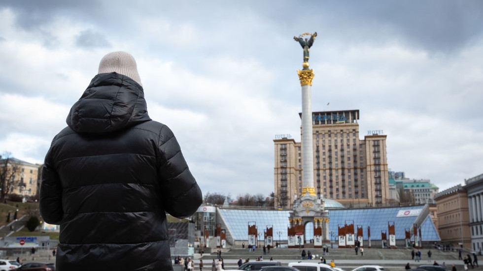 Ukrainians who moved to the West not coming back