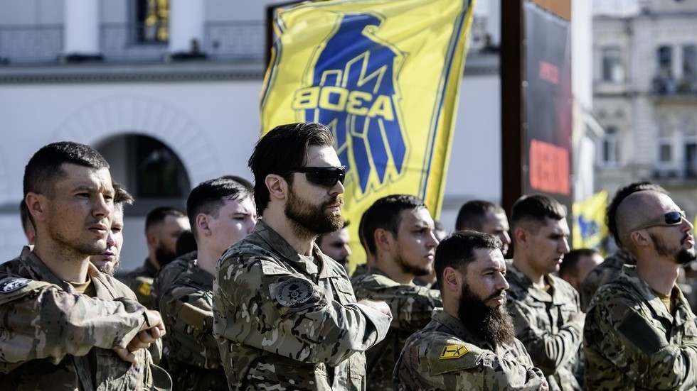 Ukrainian neo-Nazi unit commander offered promotion