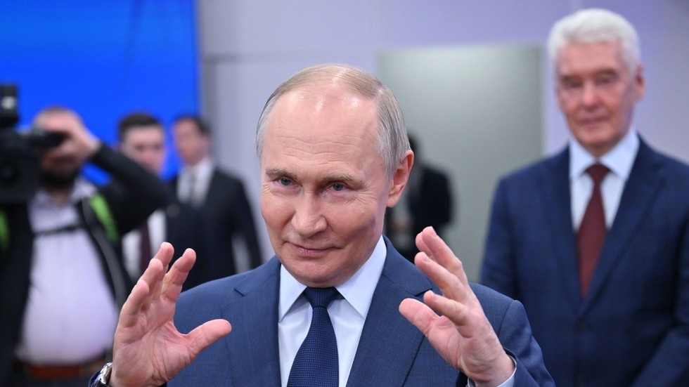 Key points of Putin's speech on Russian space industry development