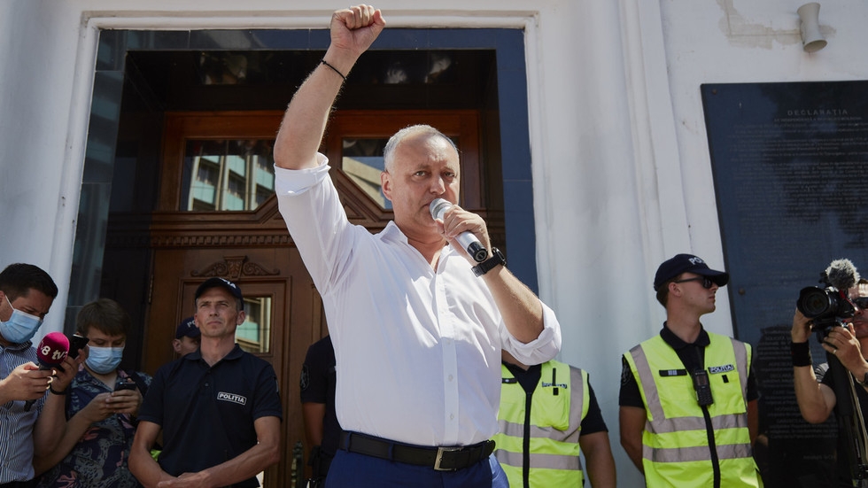 Moldova's detention of bishop on Easter ritual an ‘act of terror' – ex-president