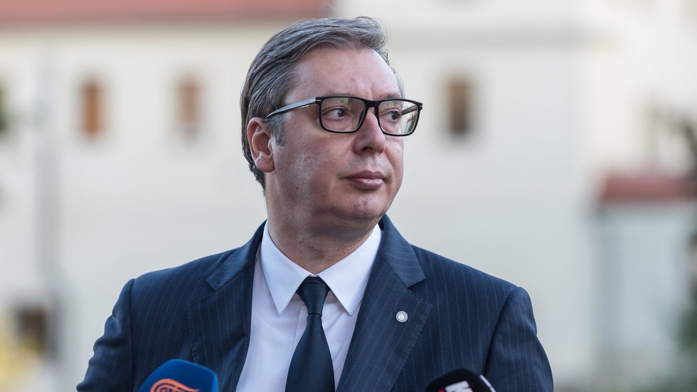 Serbian president cancels meetings in Washington