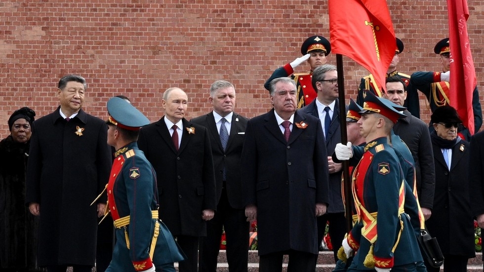 Fyodor Lukyanov: Russia doesn't need Western approval to shape global history