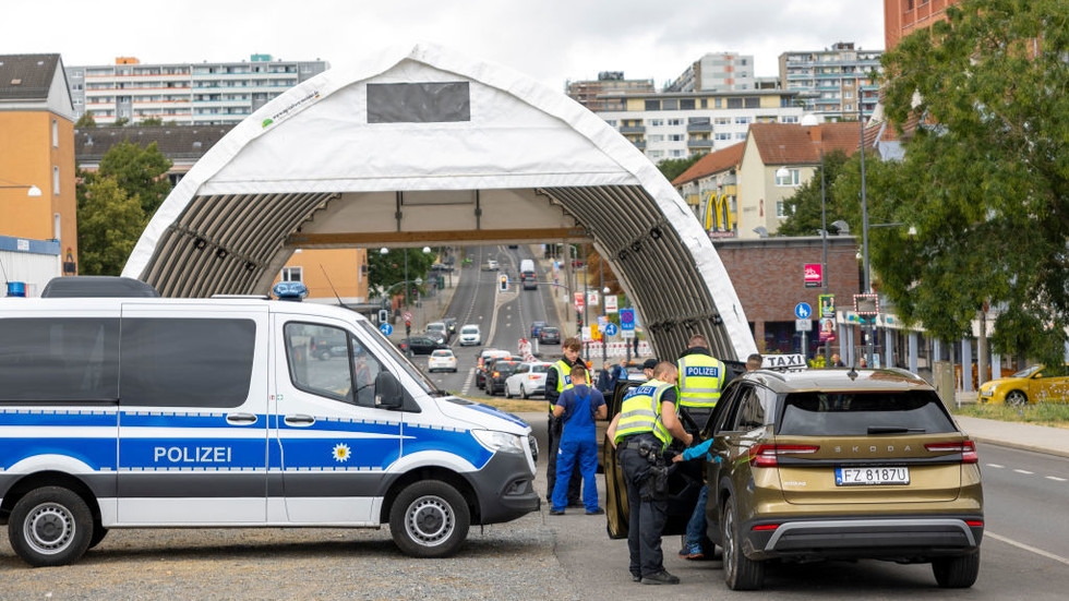 Germany's border crackdown can only last ‘a few more weeks'