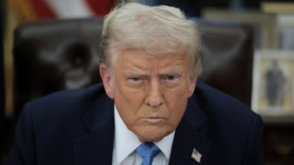Fyodor Lukyanov: Trump moves toward Moscow's view on Ukraine talks