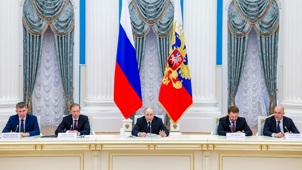 Sanctions, no ‘rolling out carpet' for McDonald's, the fight against ‘bad IT habits': Key points from Putin's meeting on economy