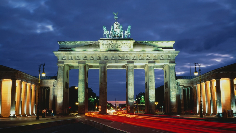 Germany ‘sliding down to collapse'