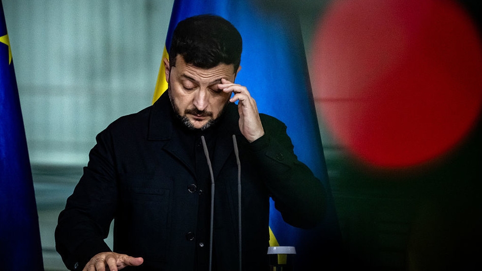 Ukraine on brink of default
