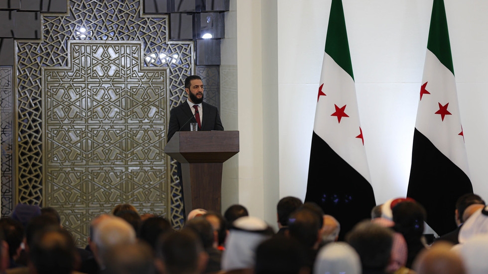 Syrian leader threatened by militants who put him in power