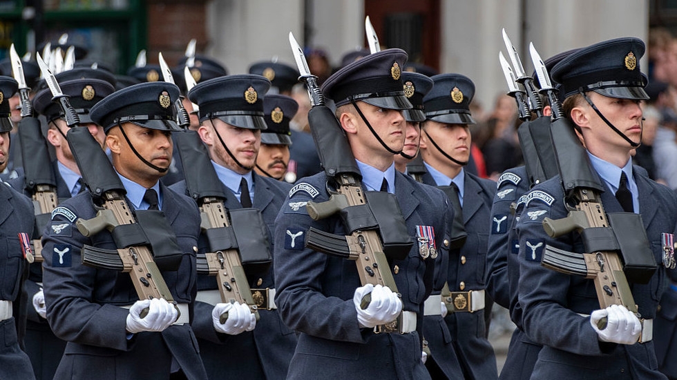 UK to dramatically increase weapons production