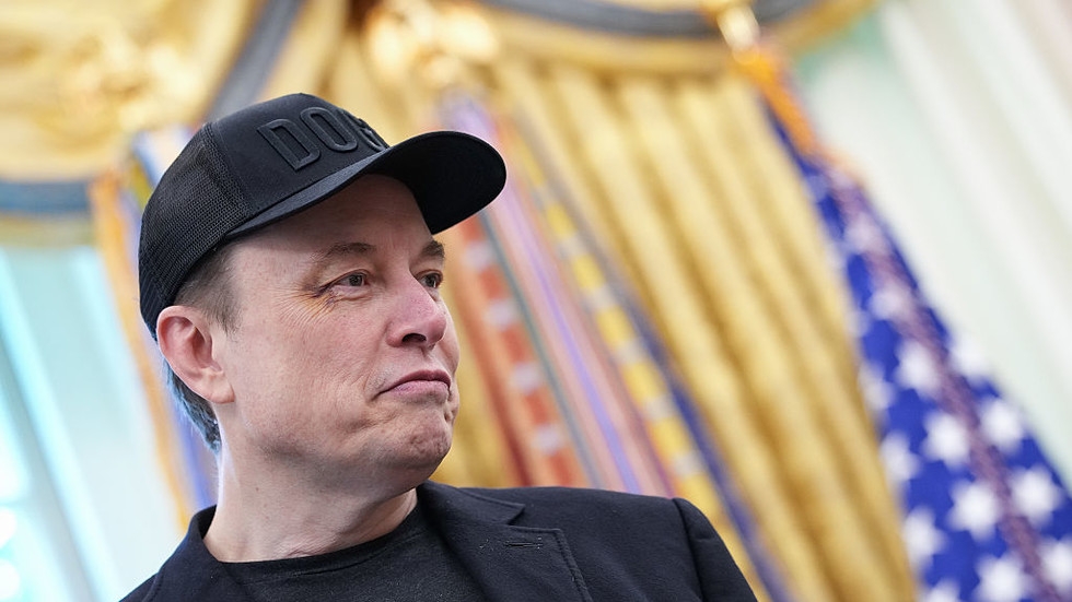 Tesla execs ‘questioned' Musk over denial of company plans