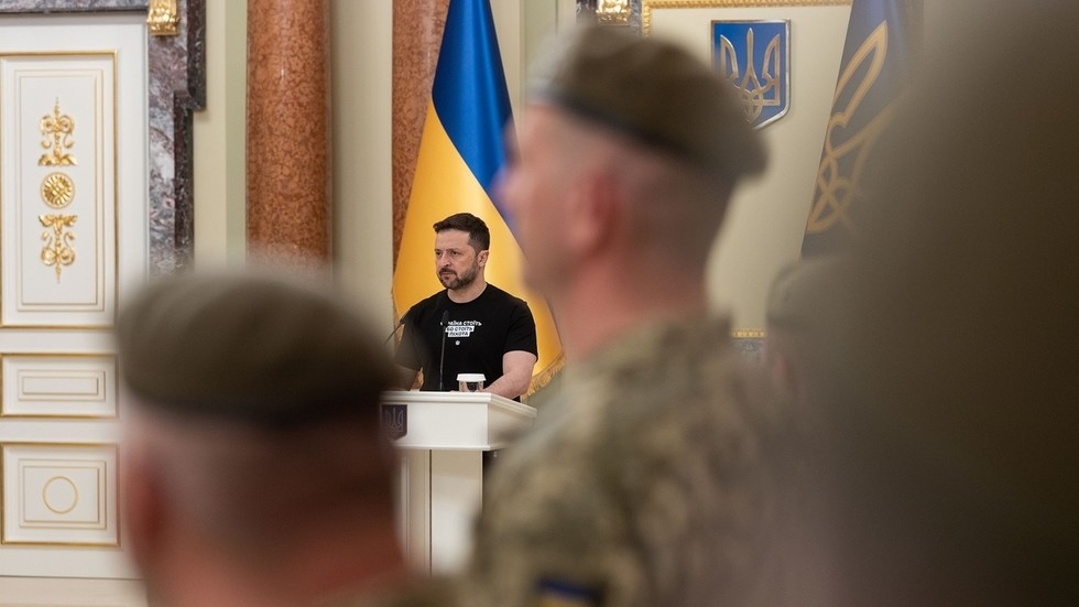Ukrainian general reassigned days after stepping down