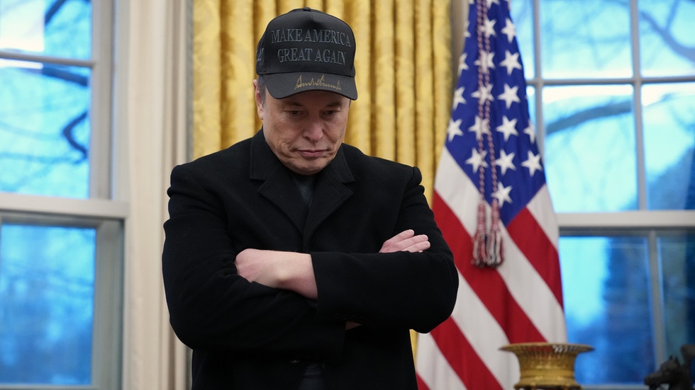 Musk deletes Trump-Epstein post