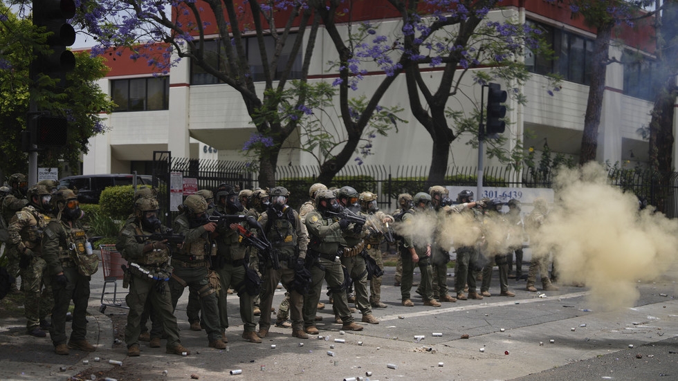 Trump's border czar sending National Guard to quell California riots (VIDEOS)