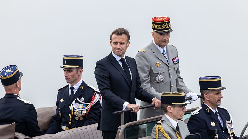 France can't afford military spending splurge