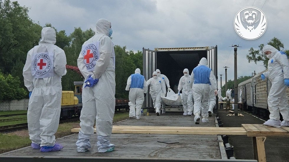 Russia hands over another 1,200 bodies of soldiers to Ukraine