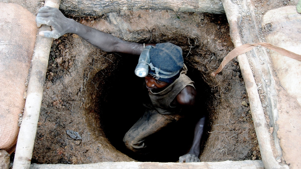 African state partners with Russia to boost gold revenues