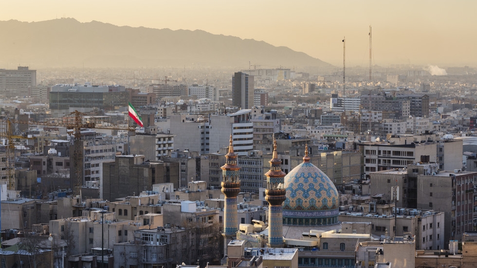 No evidence of nuclear threat from Iran – ex-UK ambassador