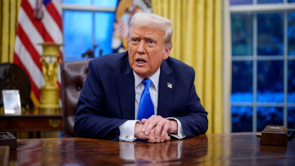 Trump mulling investment in Iran's nuclear program