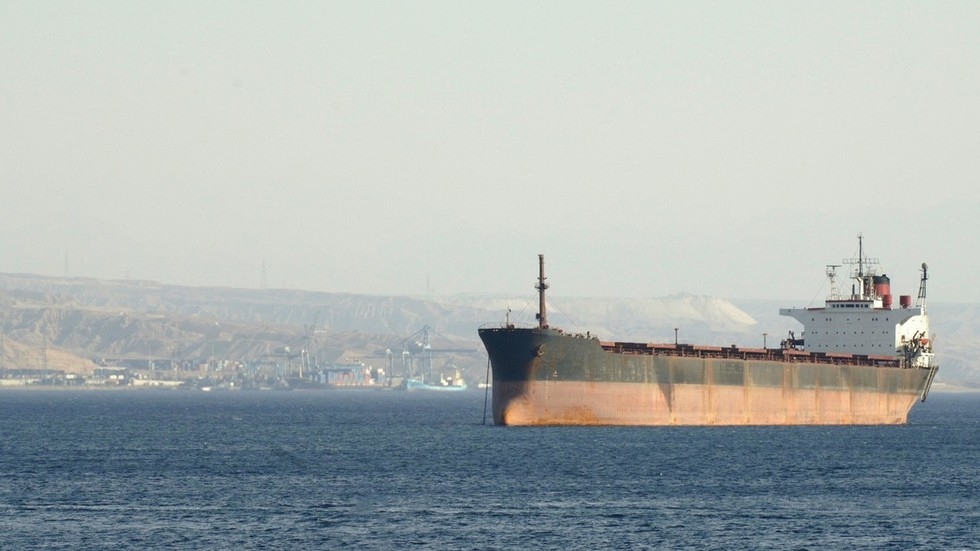 Red Sea ships faking links to Russia and China to dodge attacks