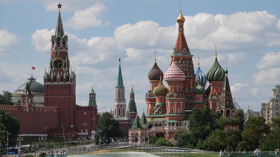 Kremlin weighs in on unrest in Armenia