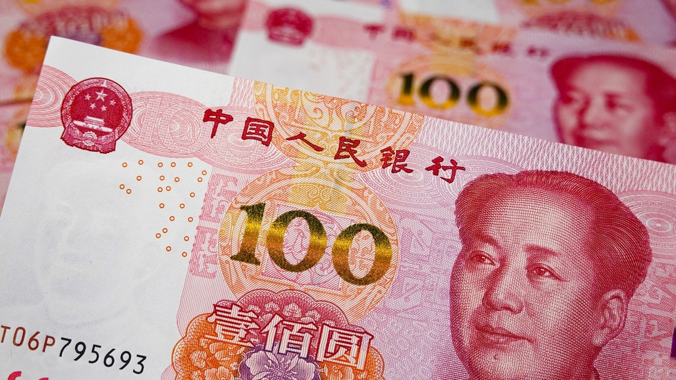 Cash disappearing in China