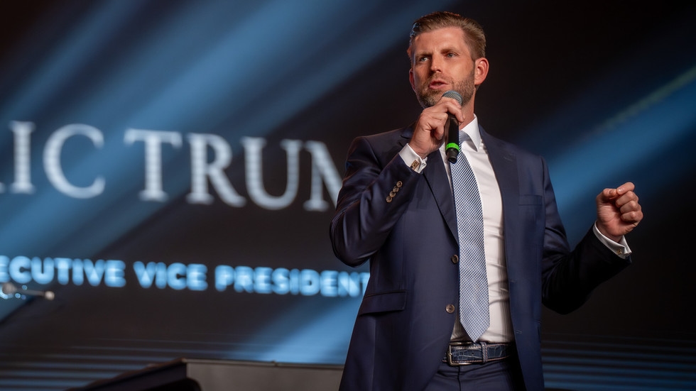 Trump's son hints at White House run