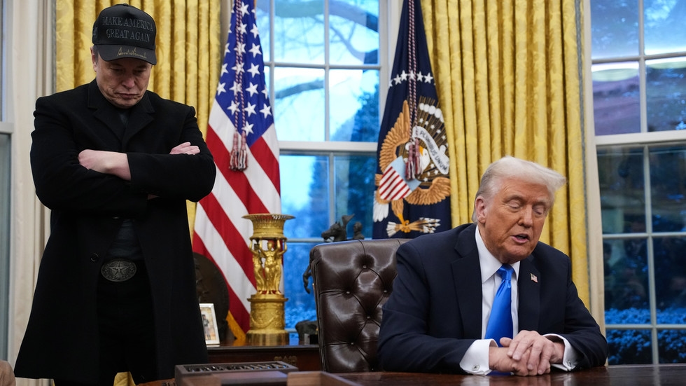 Trump to ‘take a look' at deporting Elon Musk