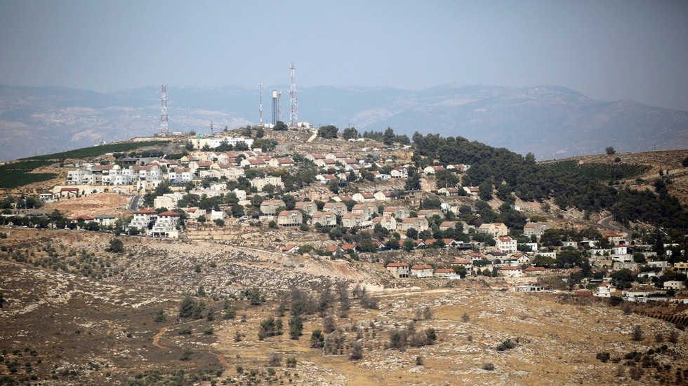 Israeli ministers call on Netanyahu to annex West Bank